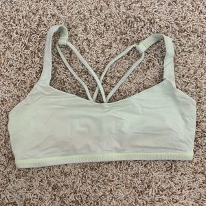 Lululemon Free to Be Sports Bra